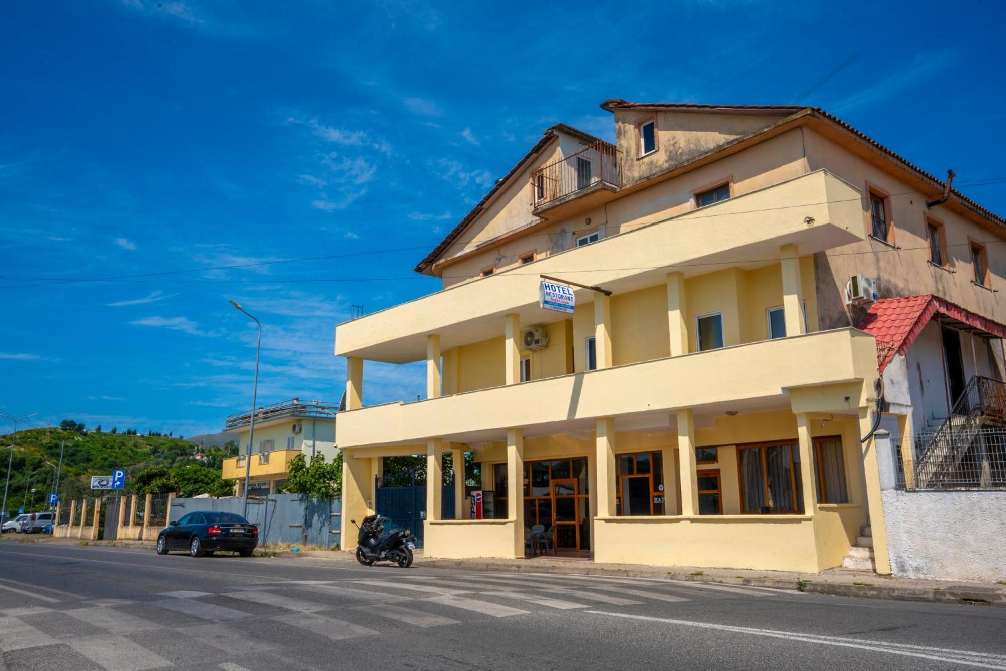 Hotel Restaurant Anton Logu